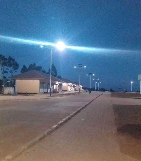 菏泽市非洲科特迪瓦太阳能路灯工程